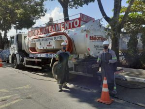 O que diz a legislação sobre a limpeza de caixa de gordura